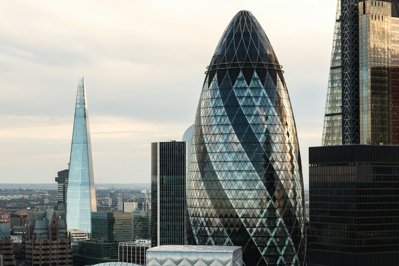 UK premier foreign direct investment destination but needs reforms