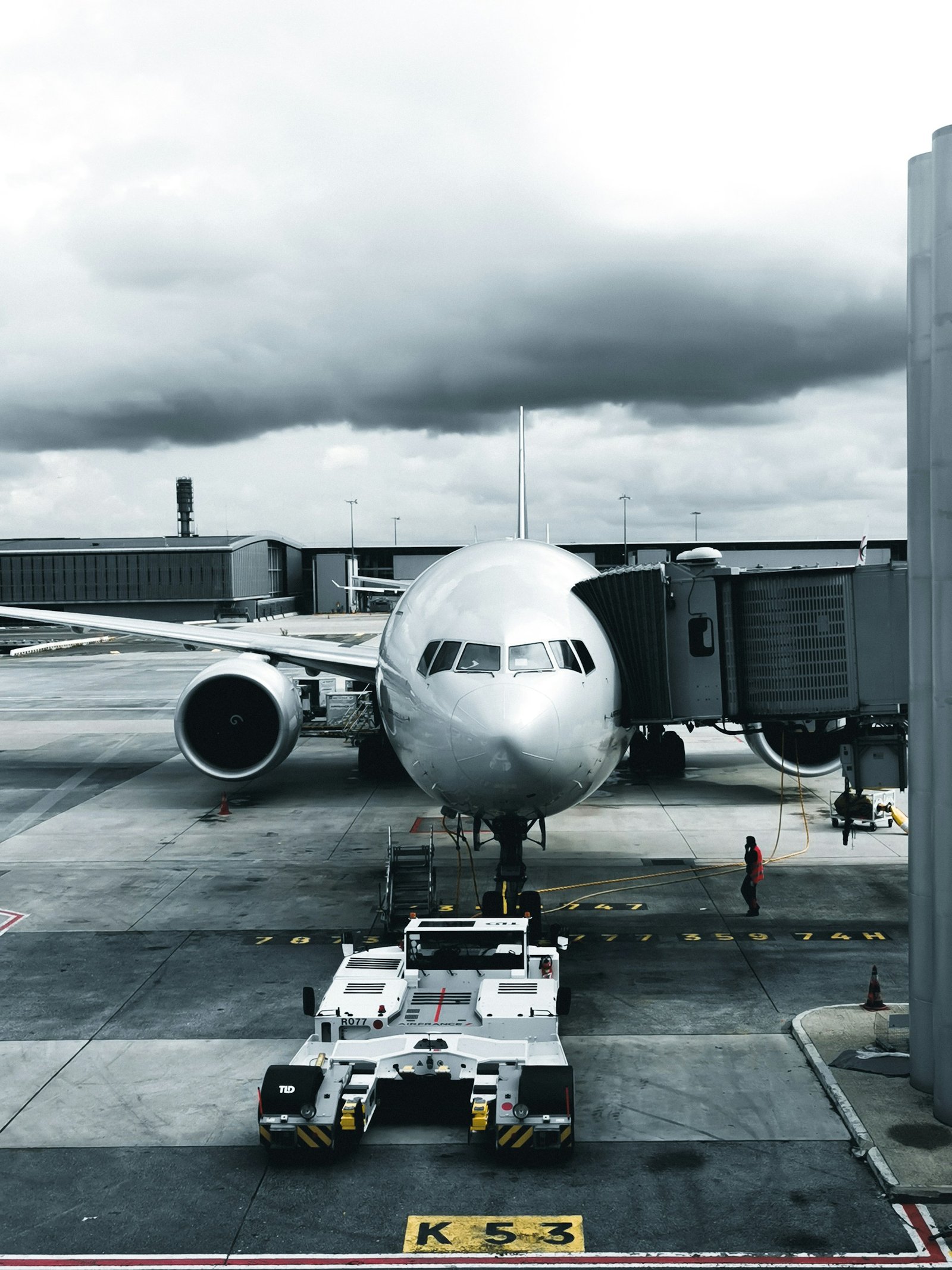 Boeing embroiled in new inquiry over 787 safety