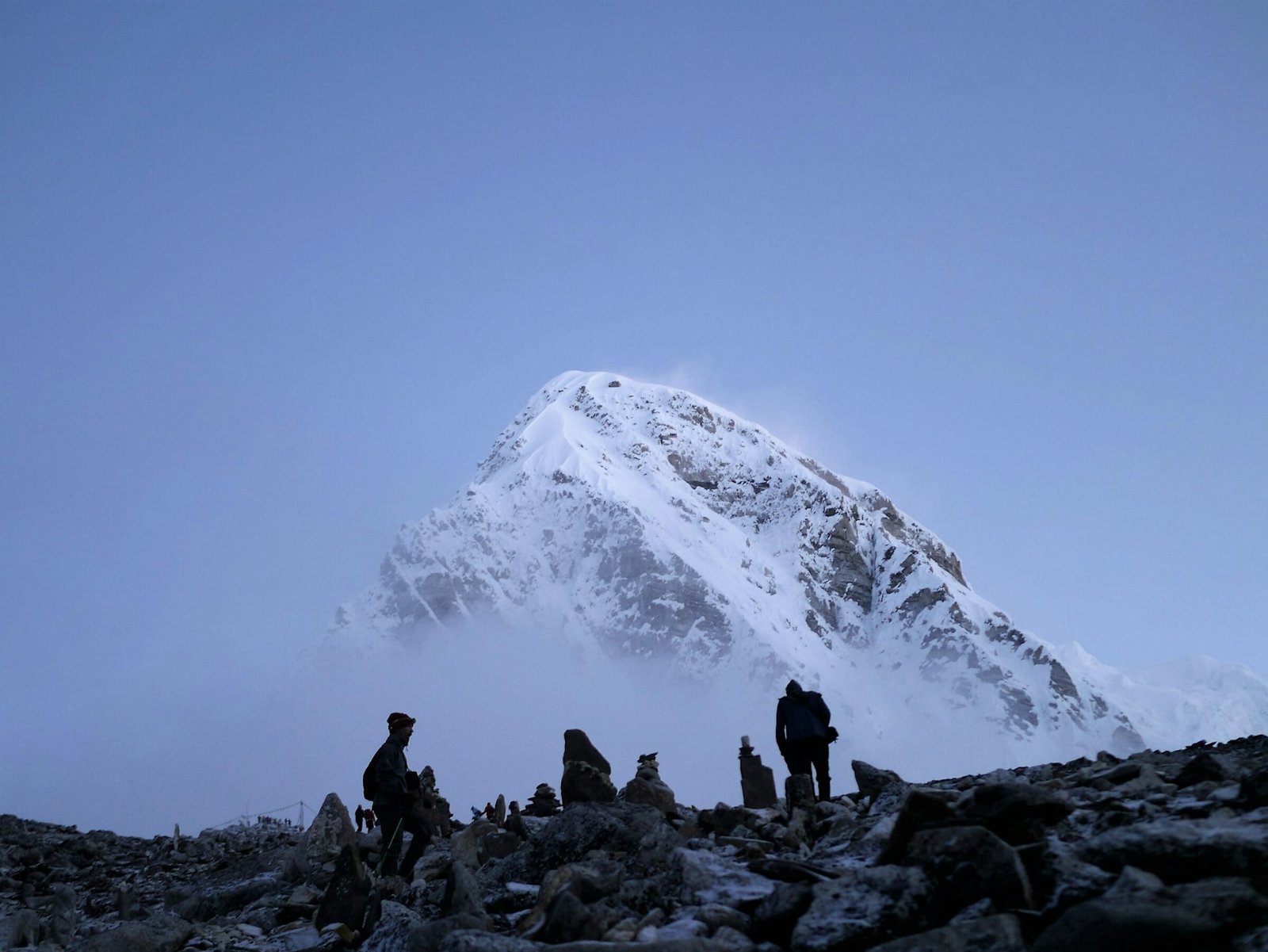 Double world records set on Everest