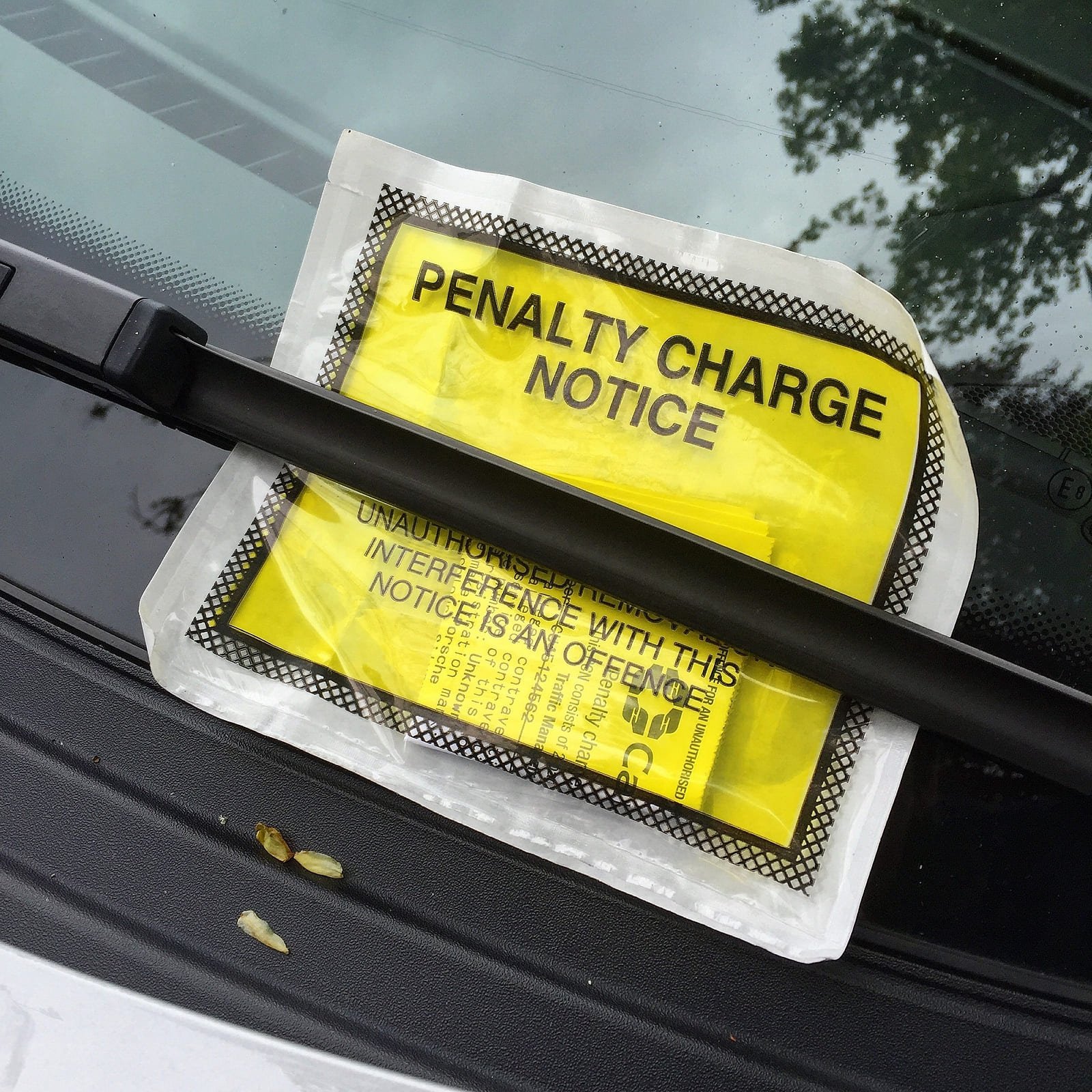 Councils Cash In on Single Yellow Line Fines