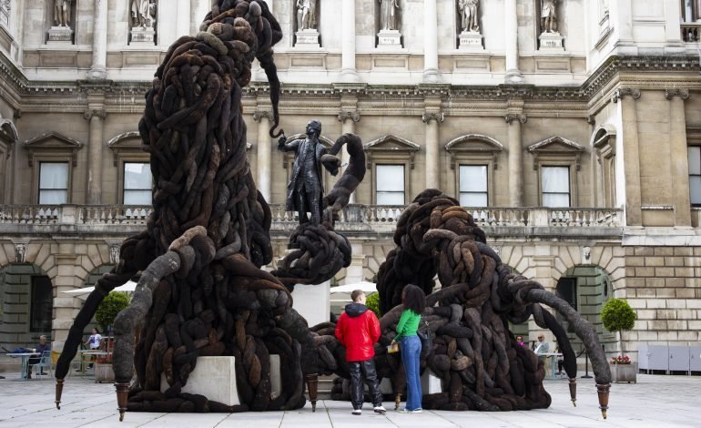 Nicola Turner’s courtyard sculpture at the Royal Academy Summer Exhibition features Joshua Reynolds engulfed by monstrous textile tentacles made from horsehair and wool.
