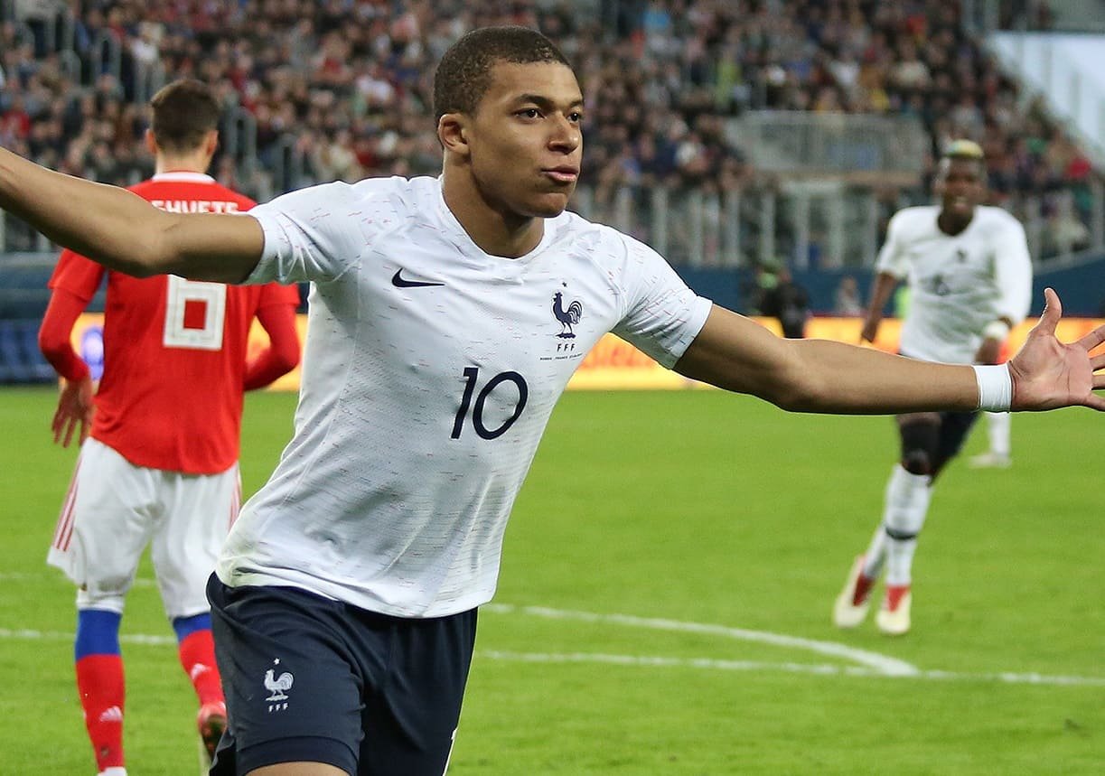 France Football star Kylian Mbappé calls on youth vote