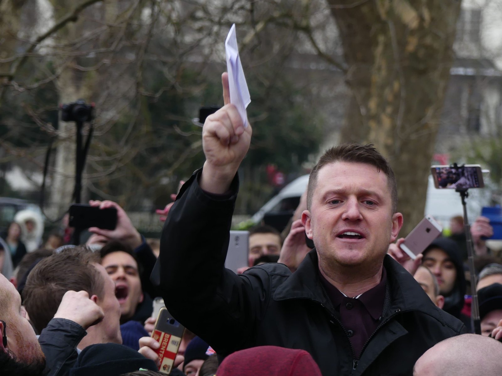 Tommy Robinson Defies Court Ban, Screens Film at Trafalgar Square Rally