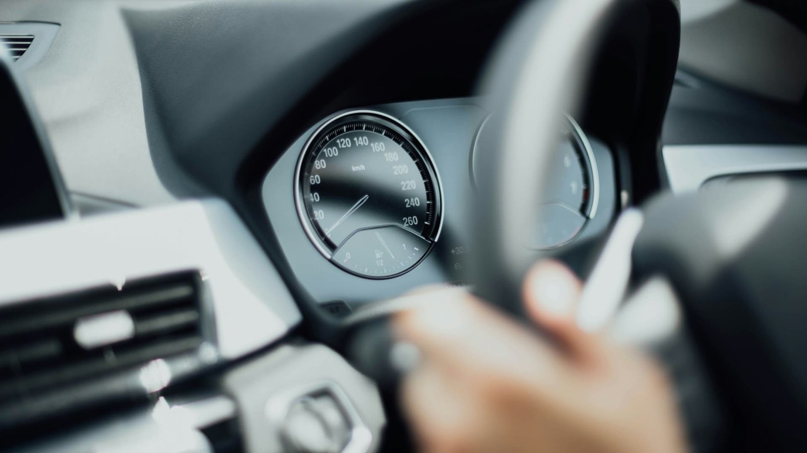 Newly sold cars must come with speed limiters