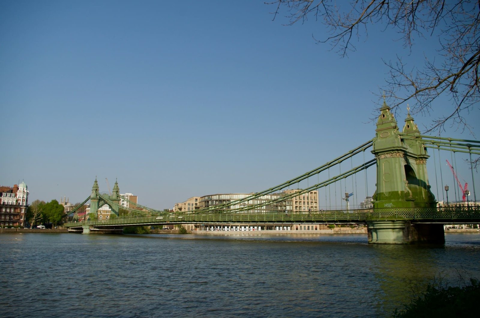 Hammersmith Bridge inspires 600 young engineers of the future