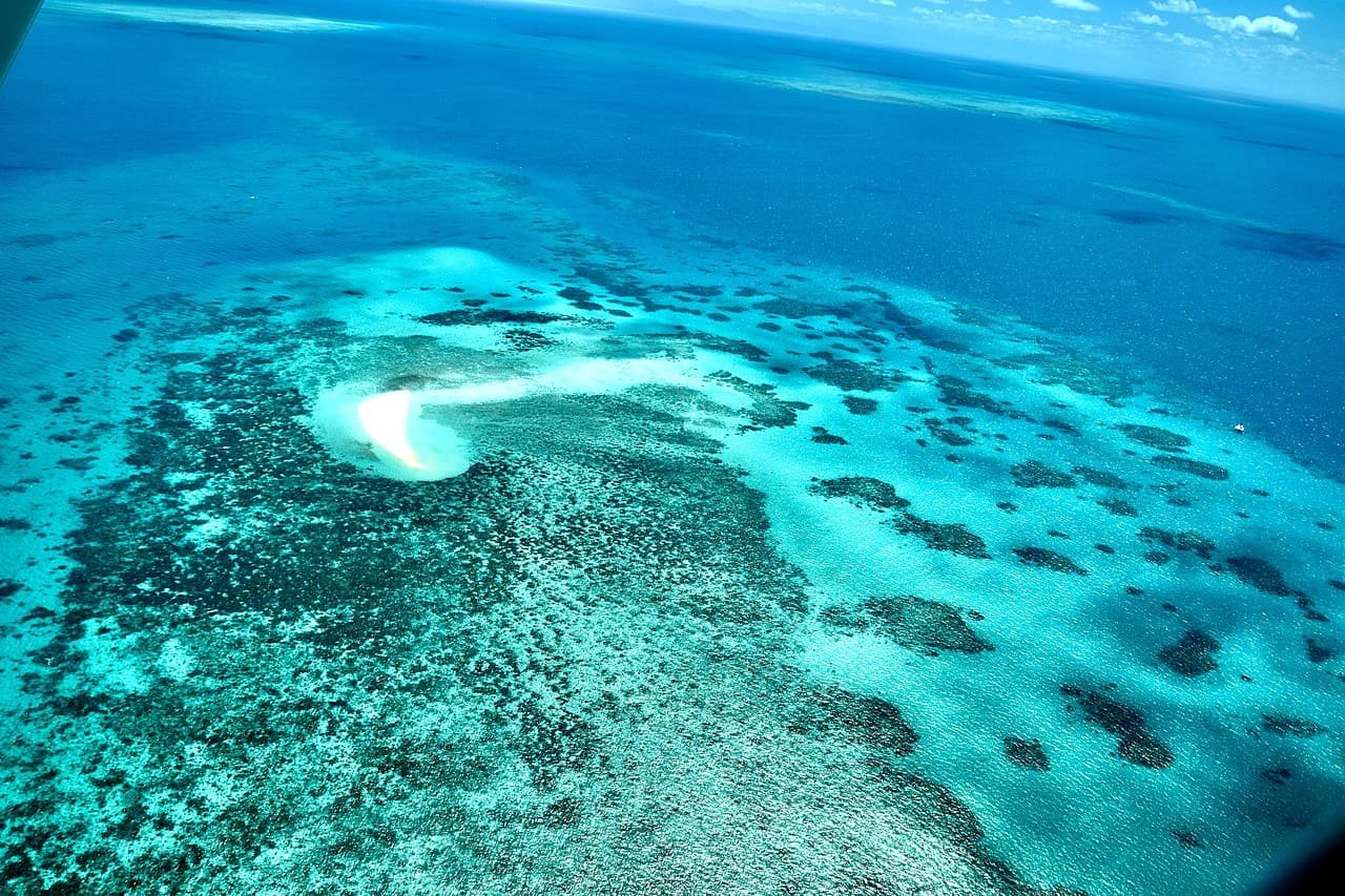 400-year record heat could threaten Great Barrier Reef