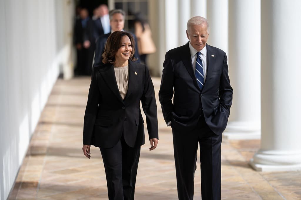 Biden Begins Political Farewell as Harris Takes Centre Stage at Democratic Convention