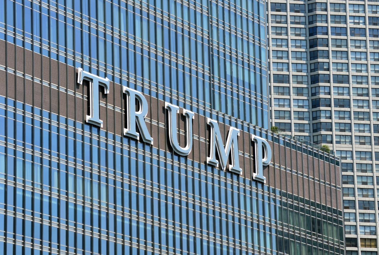 Trump targets crypto industry votes