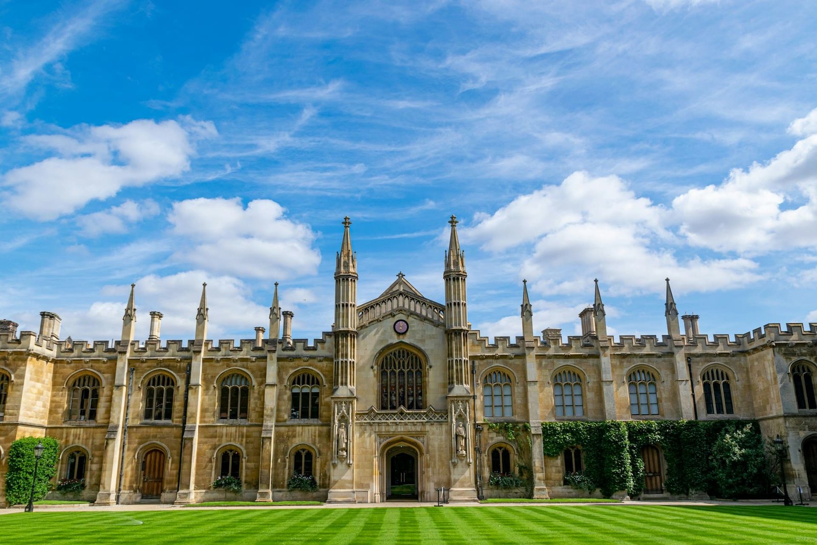 More UK students getting first choice university