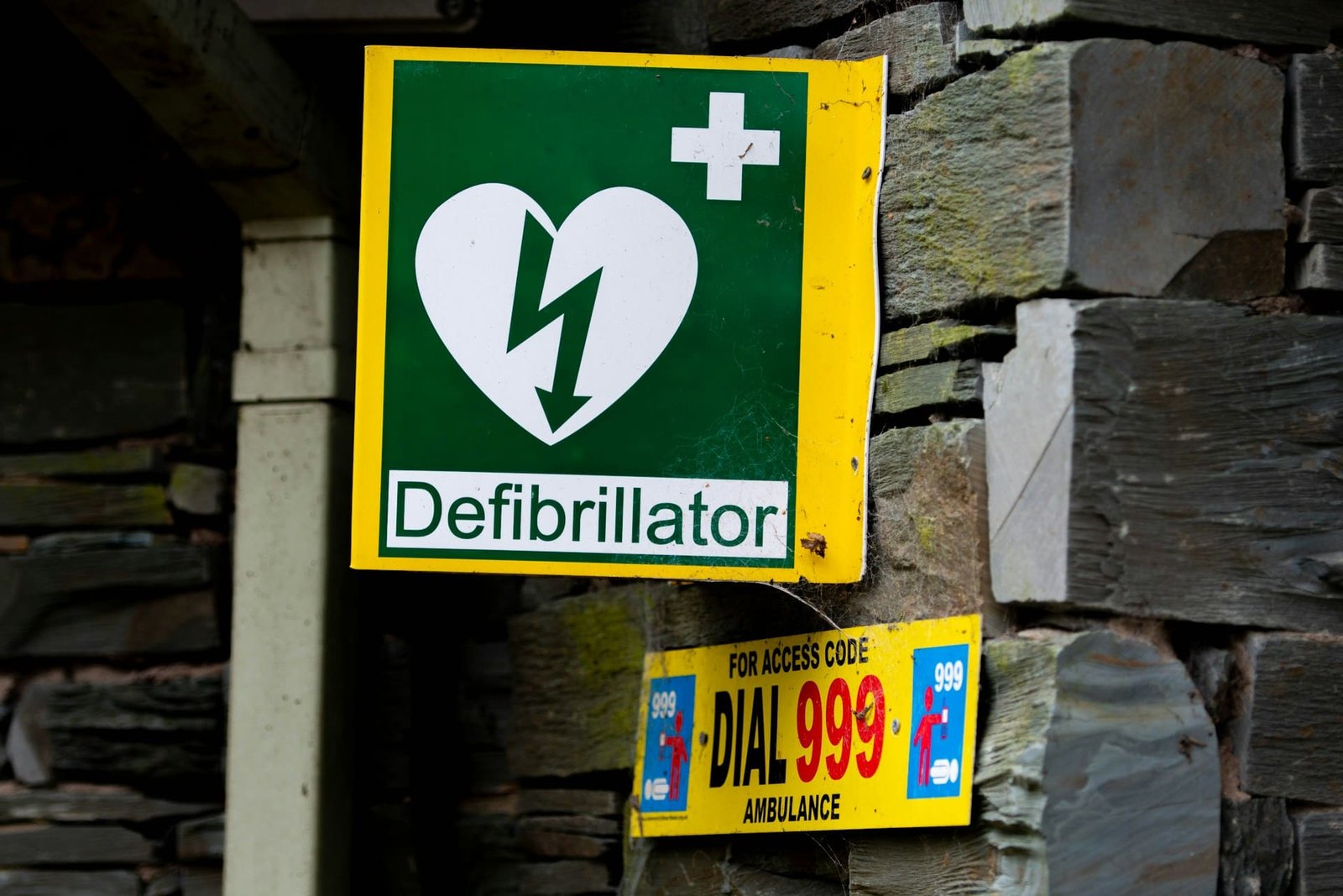 Neighbourhoods in need of life-saving defibrillators