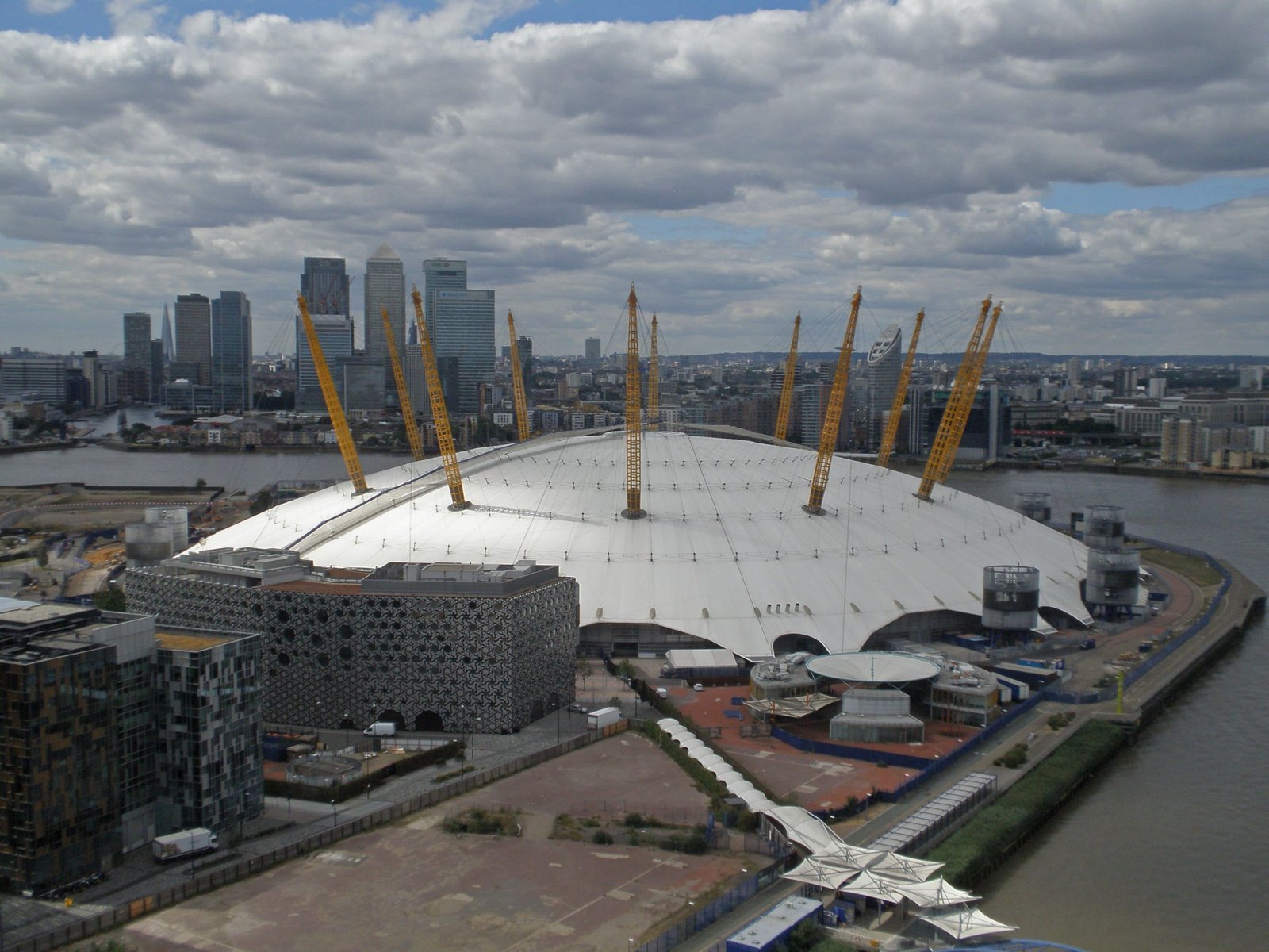London Explosion at Film Set Near O2 Arena Controlled Blast Causes Panic