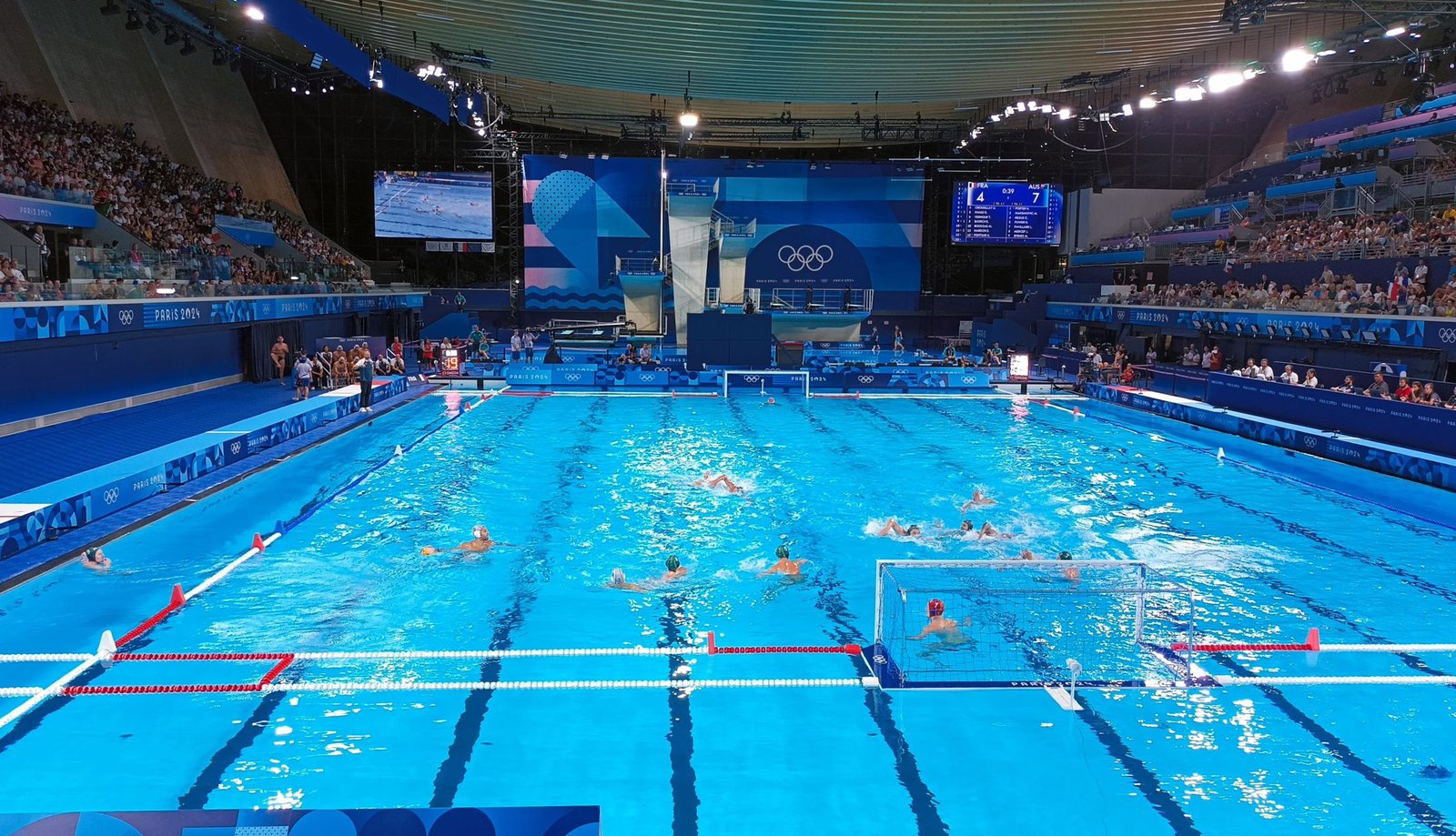 UK Paralympic Success as Ellie Challis and Louise Fiddes Win Golds in the Pool