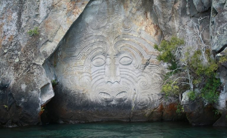 Māori language ‘at risk’ due to government policies, says commissioner