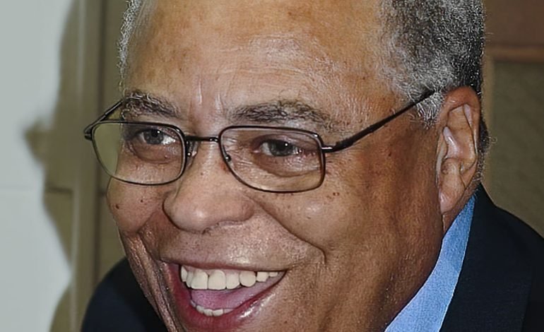 James Earl Jones, Iconic Voice of Darth Vader, Dies at 93