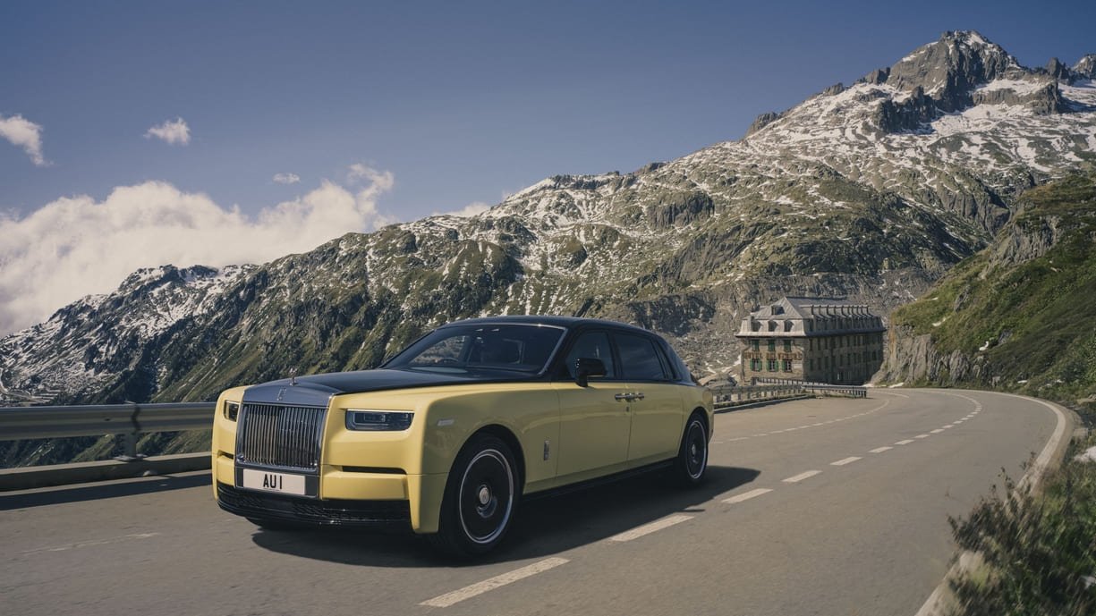 Goldfinger 60th anniversary celebrated by one-off Rolls Royce
