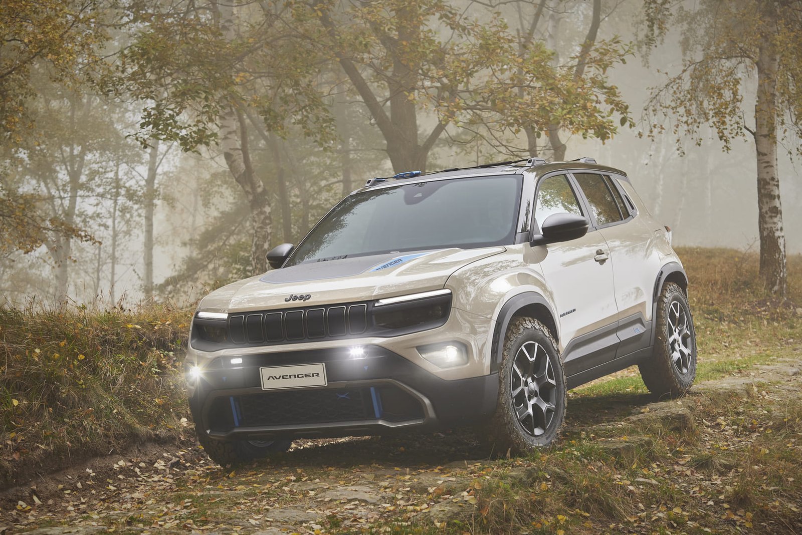 Avenger leads Jeep’s record 100,000 registrations in Europe