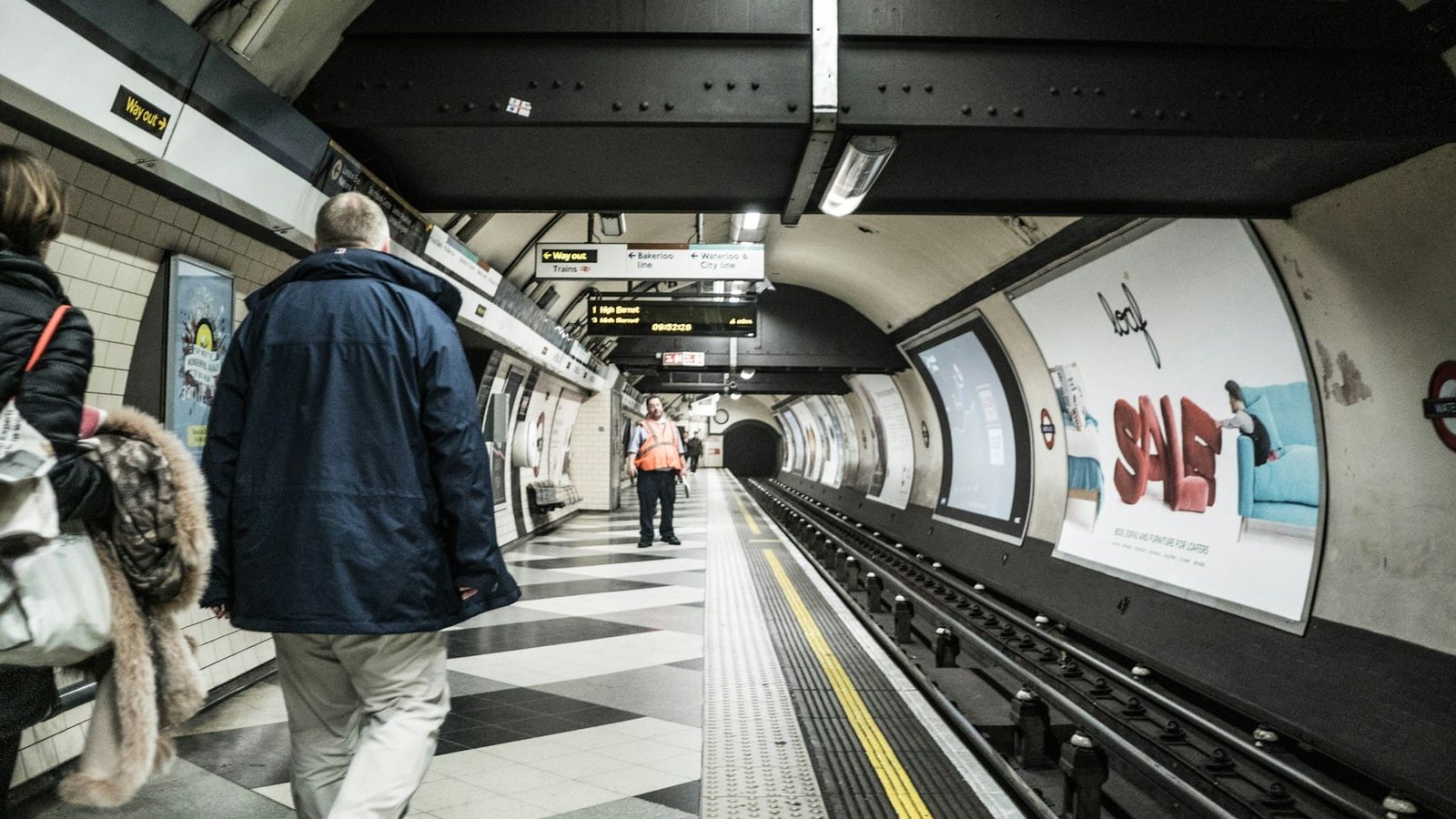 Piccadilly line train arrives in London for testing