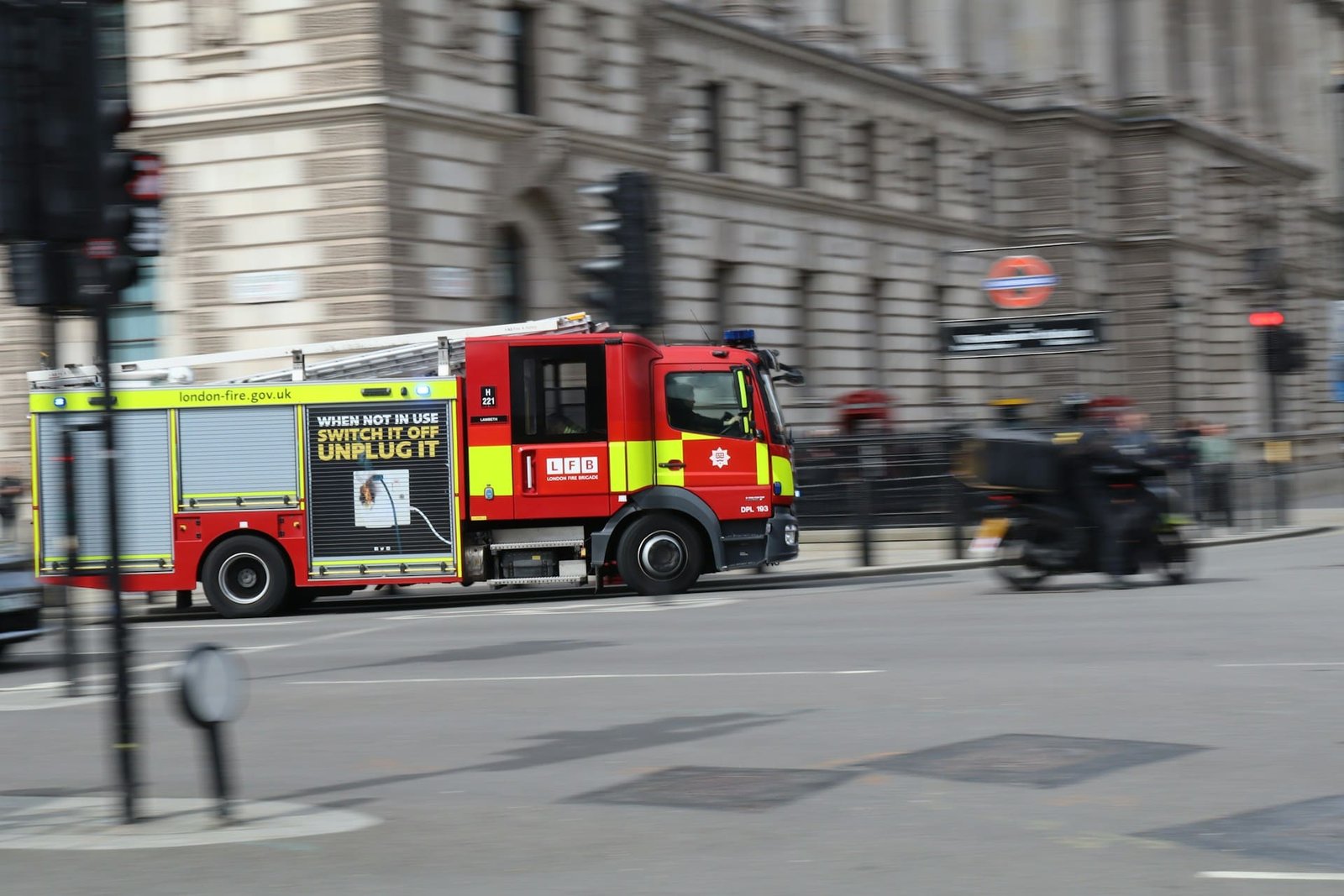 Firefighters test emergency response at RAF Museum