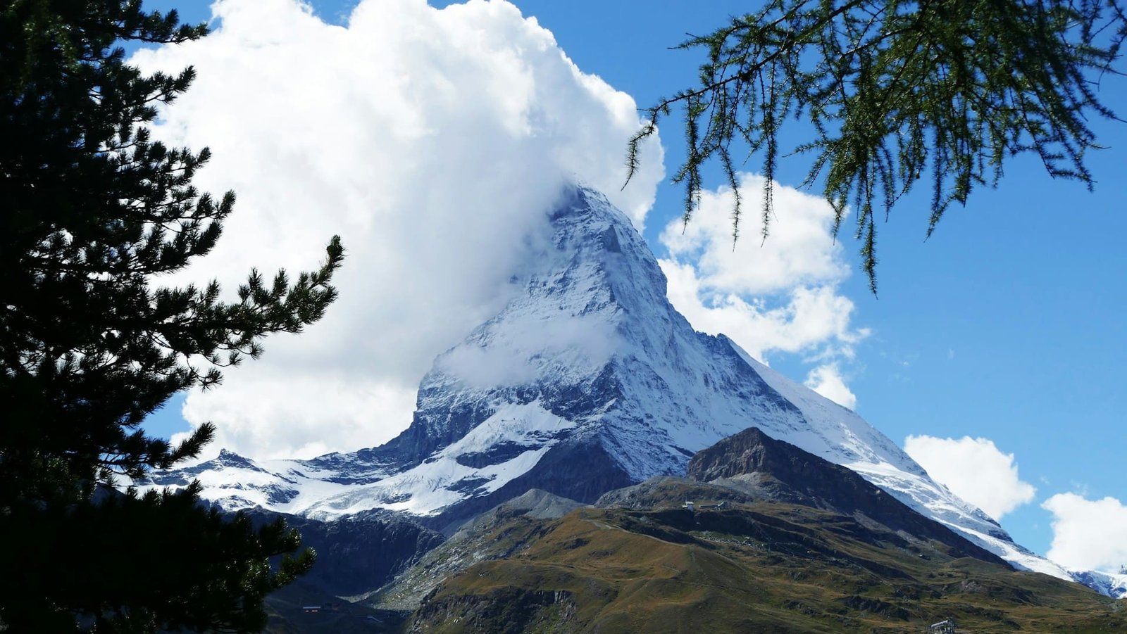 Melting glaciers cause Swiss-Italian border to be redrawn