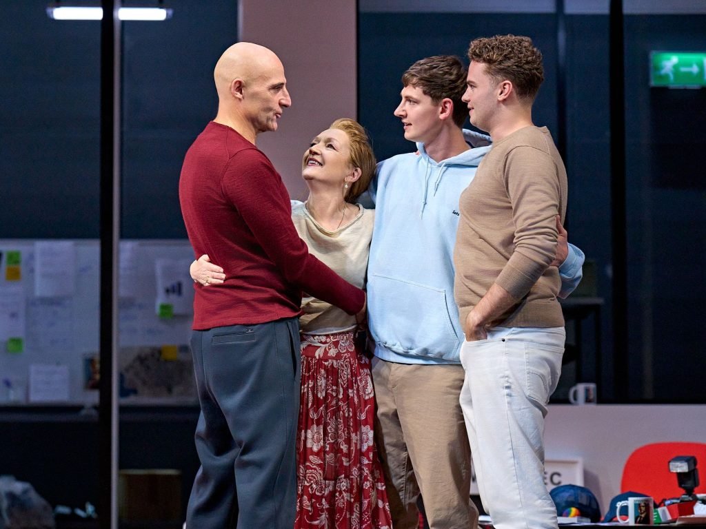 Oedipus. Mark Strong as Oedipus, Lesley Manville as Jocasta, Jordan Scowen as Eteocles and James Wilbraham as Polyneices. Credit Manuel Harlan