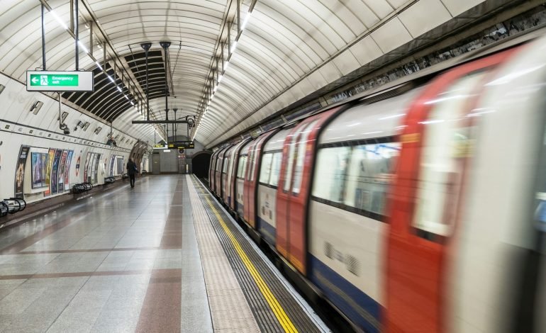 Driverless trains axed by TfL