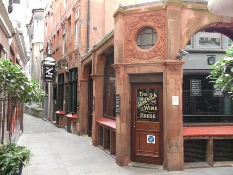 City of London Plans a Radical Transformation of Historic Alleys
