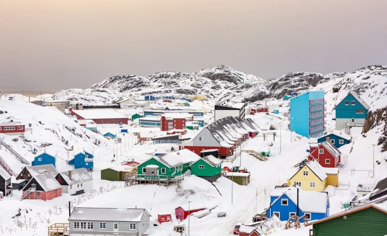 Foreign political funding to be banned in Greenland