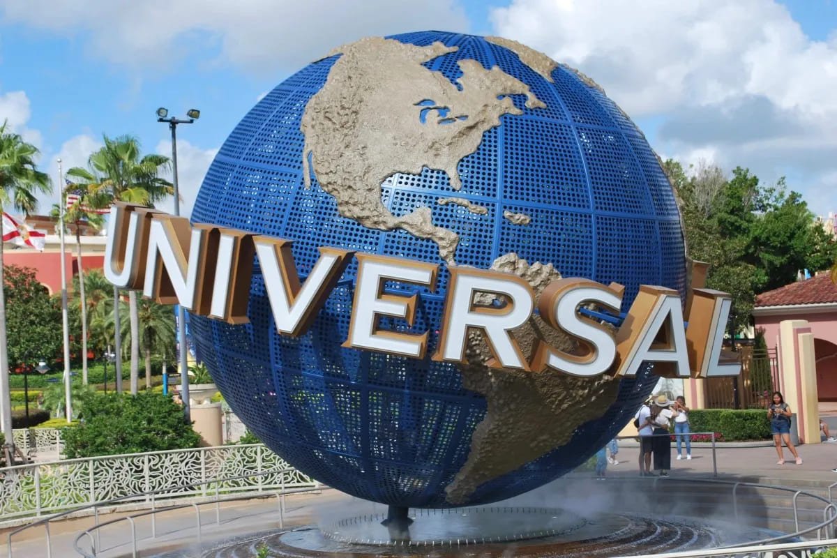 Universal Studios UK: A Theme Park Near London Could Be on the Horizon