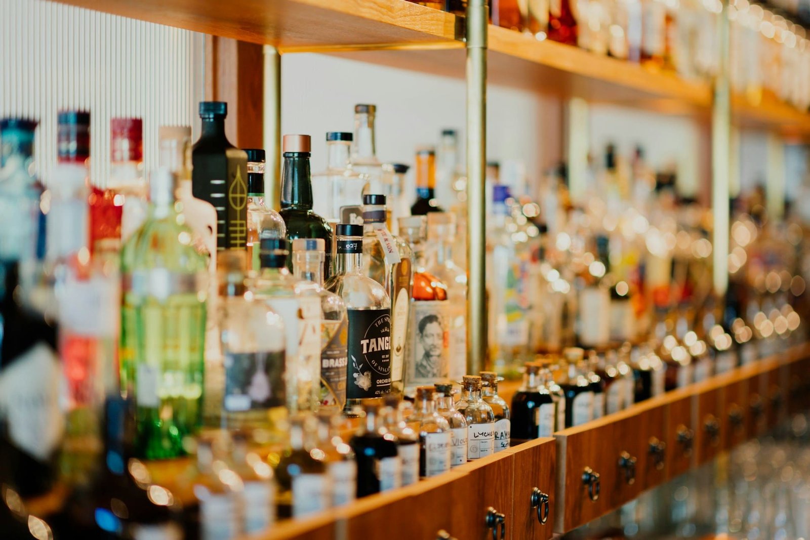 Alcohol deaths hit record high, data shows
