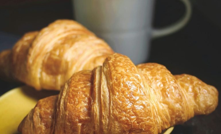 Breakfast clubs announced for schools in England