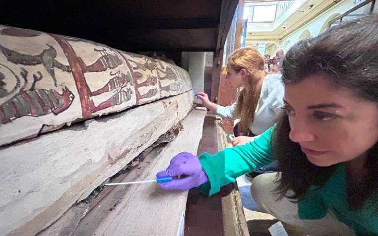 egyptian mummy smells