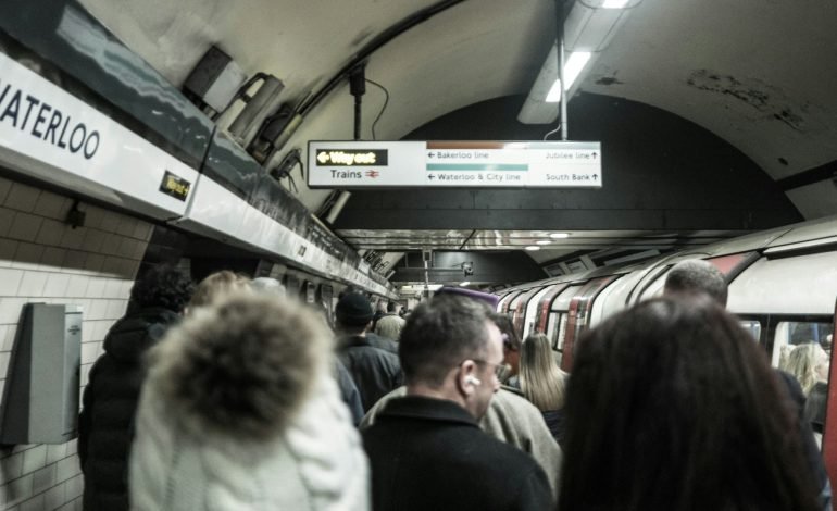 “Hollowed out” risk to city-centre from home-working, warns mayor