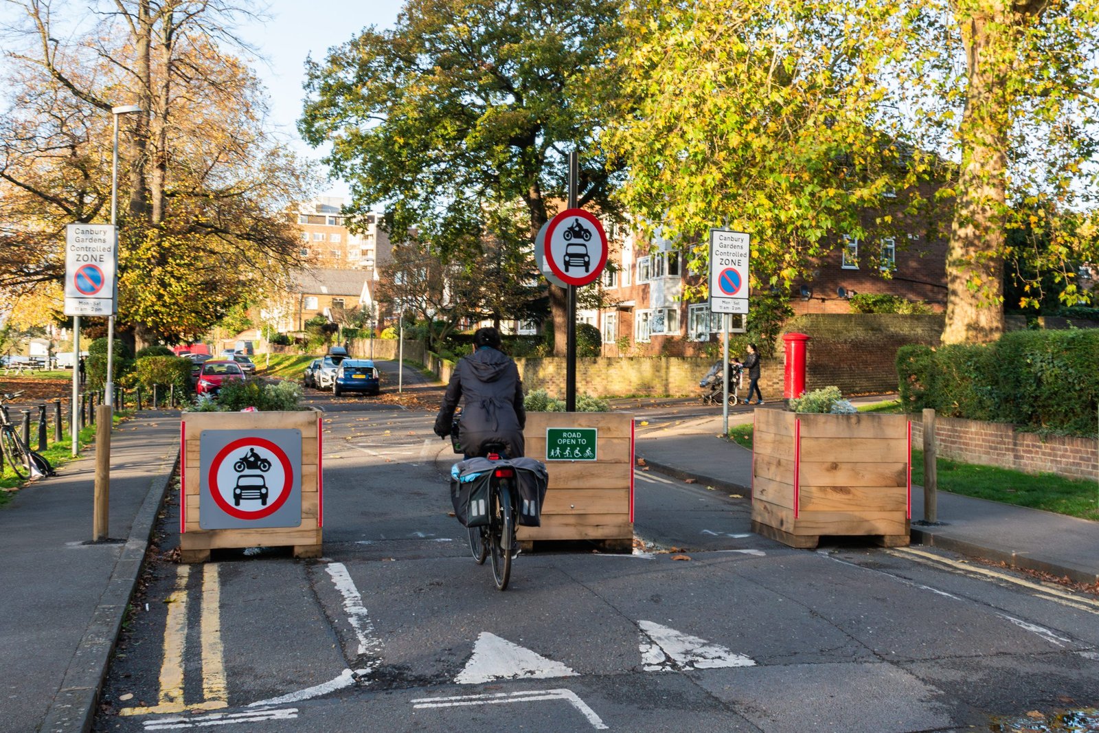 Hammersmith and Fulham survey breach at centre of low traffic neighbourhood row