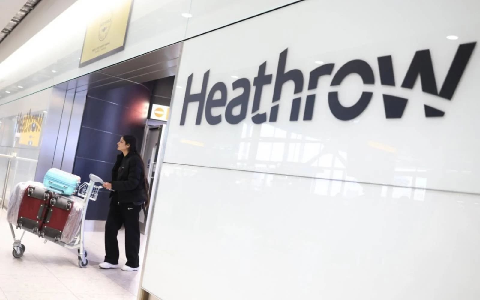 Heathrow power failure disrupts travel and raises major questions on UK infrastructure