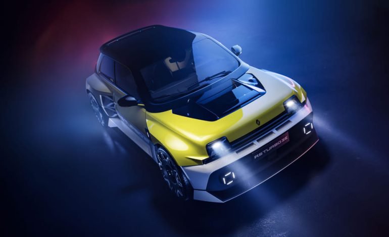 Renault 5 Turbo 3E studio shot