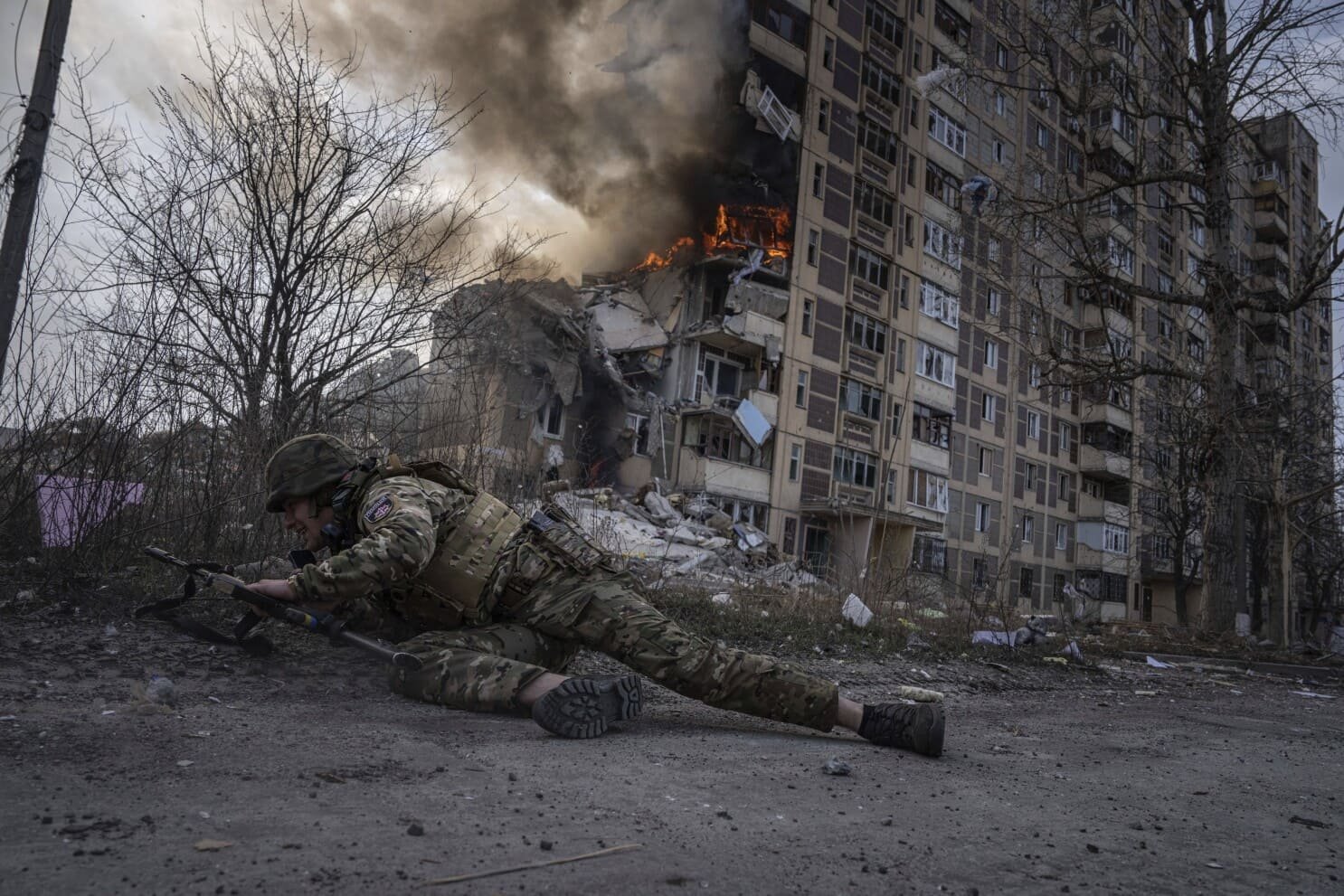 Ukraine Ceasefire Deal Moves Forward Amid U.S. Trade Tariff Dispute