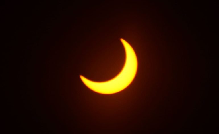 A Partial Solar Eclipse is Sweeping Across the UK This Morning – Here’s What You Need to Know