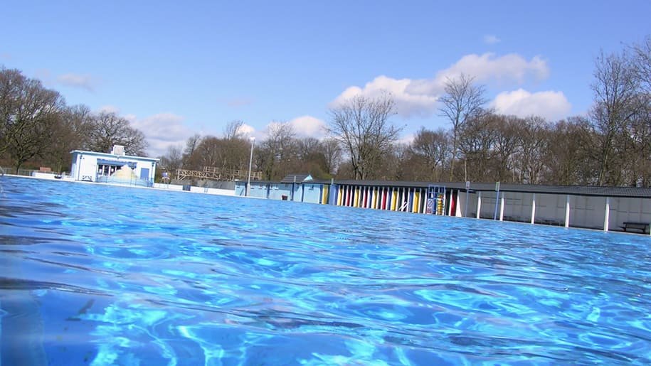 Tooting Bec Lido Reopens for the Summer Season After £4m Makeover