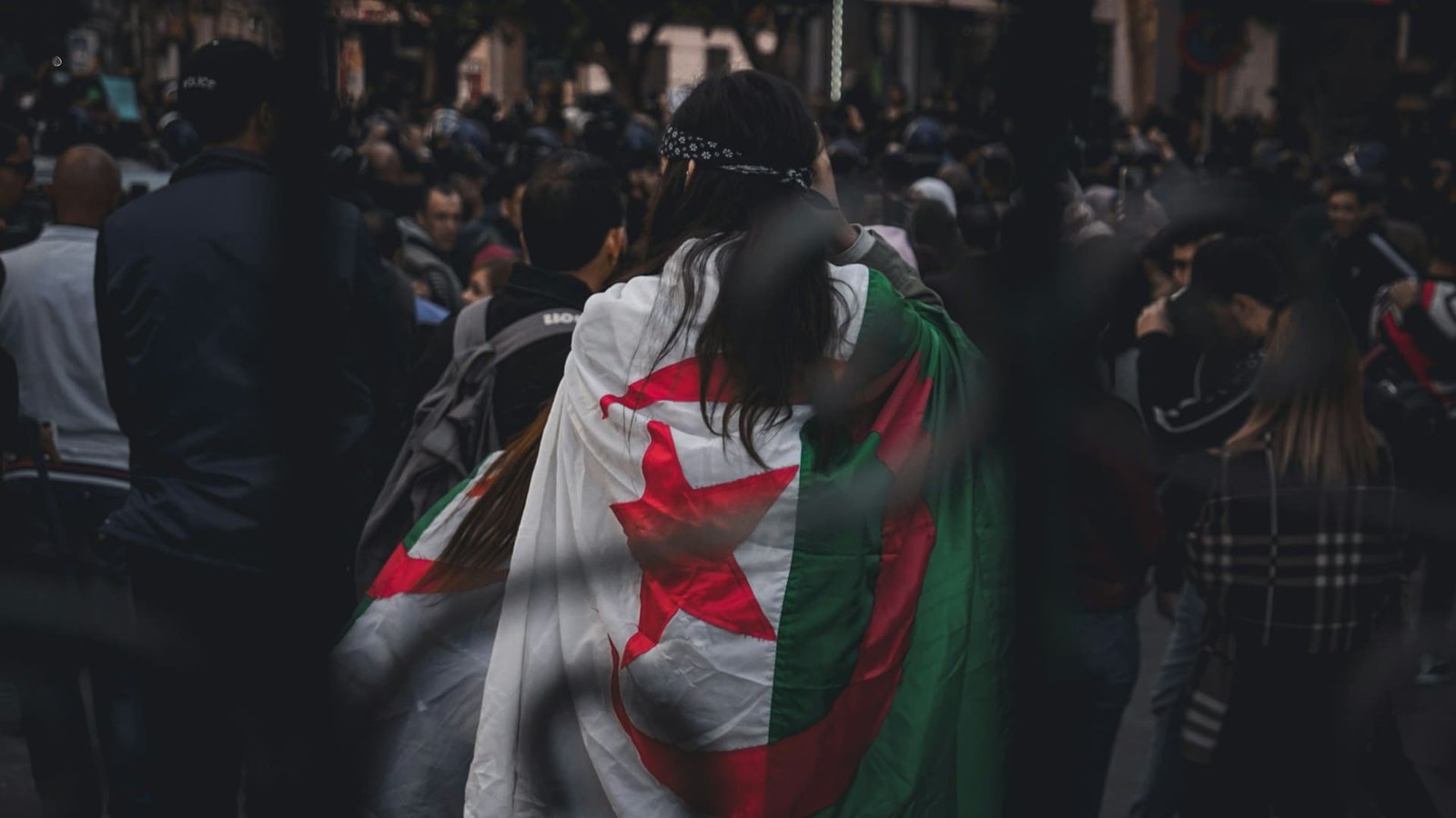 Algeria replaces French with English as second language