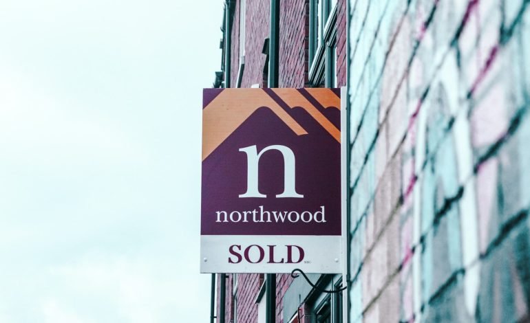 sold sign on house