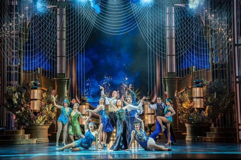 Amber Davies (Centre) and the original West End company of The Great Gatsby (c) Johan Persson copy