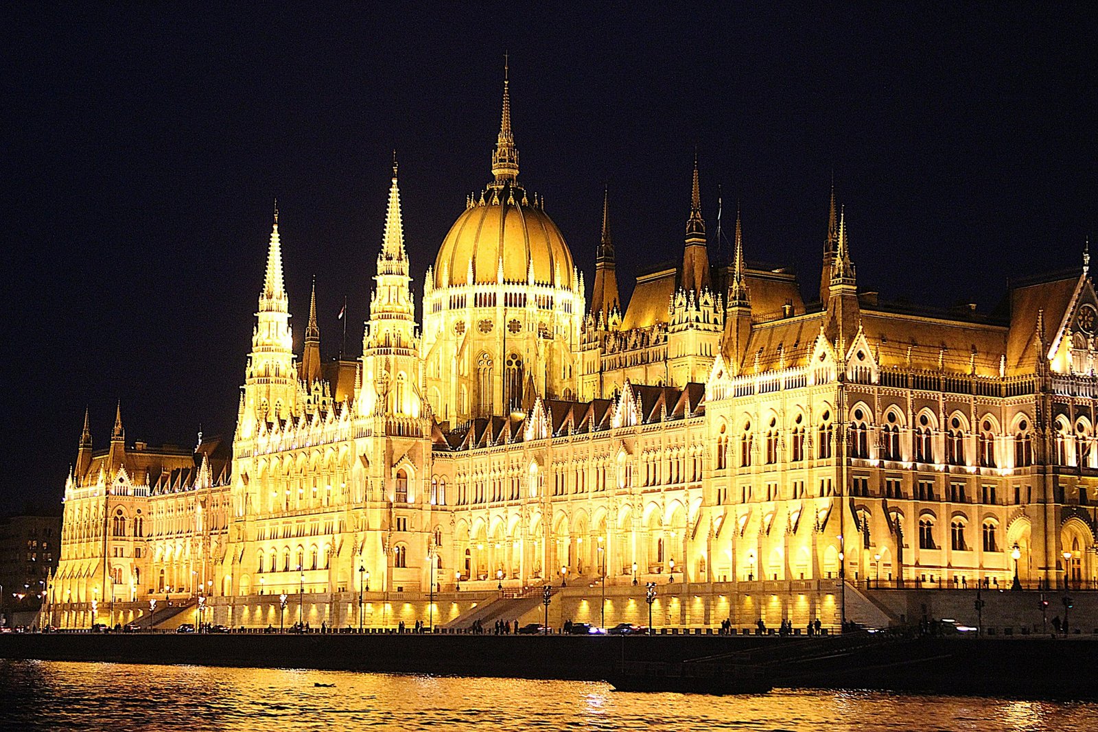 Extreme Day Trips: One Day, One Passport, Endless Possibilities