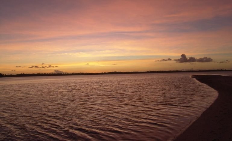 Peaceful sunset over coastline involved in Chagos Islands deal blocked by UK High Court