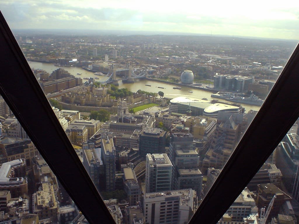 City of London skyscraper plan risks burial site and Tower views, say heritage bodies