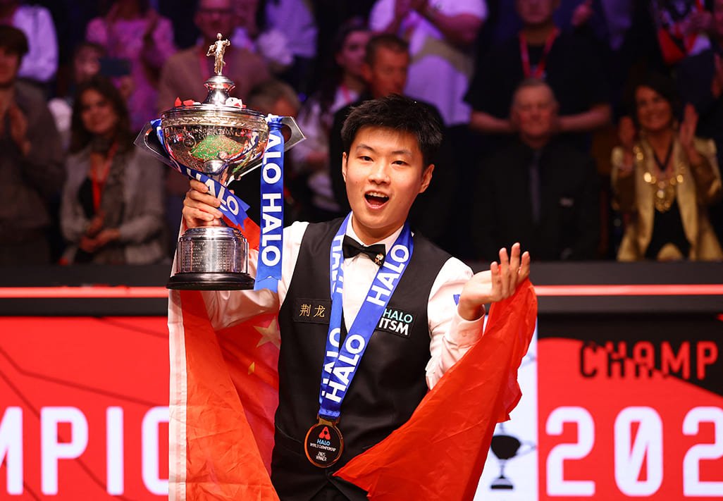 Zhao Xintong wins World Snooker Championship after comeback year