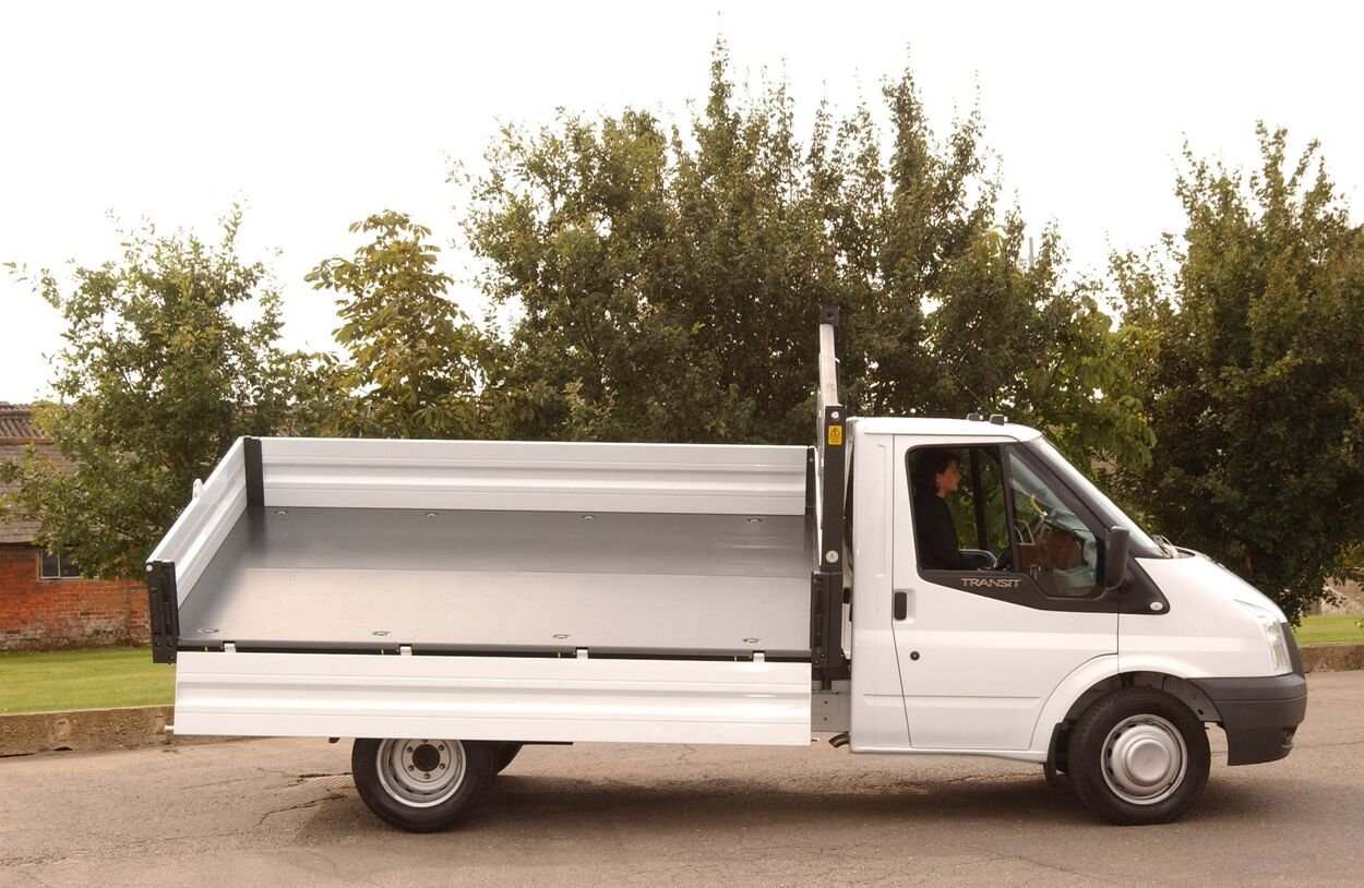 Vehicles used for fly-tipping to be crushed
