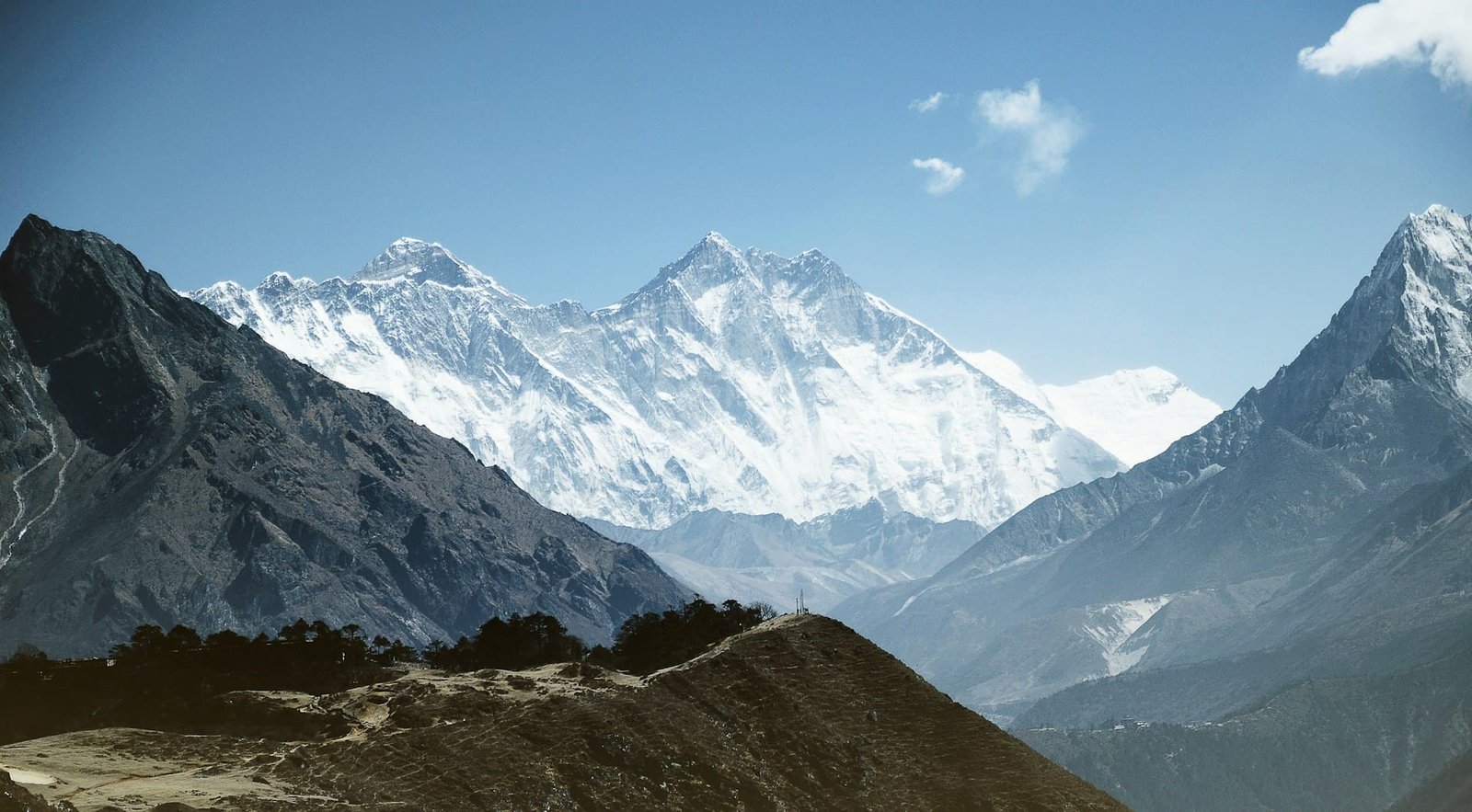 Nepali Sherpa breaks record with 31st Everest summit