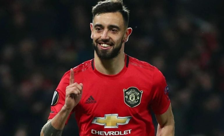 Bruno Fernandes Rejects Saudi Move, Commits to Manchester United