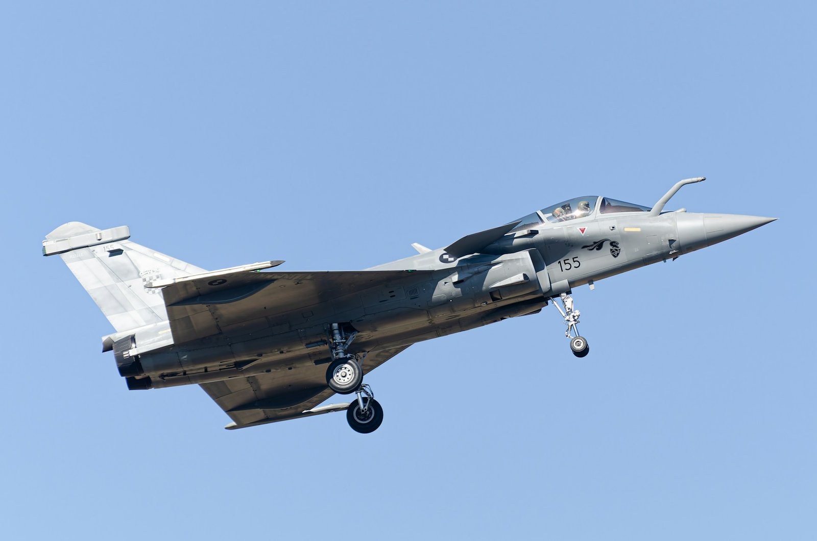 Dassault dispute with Airbus threatens fighter project