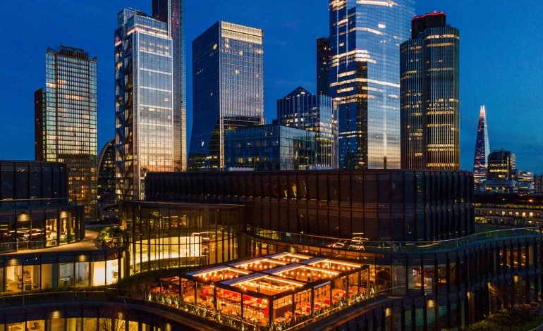 Los Mochis: Sky-High Fusion Dining in the Heart of London